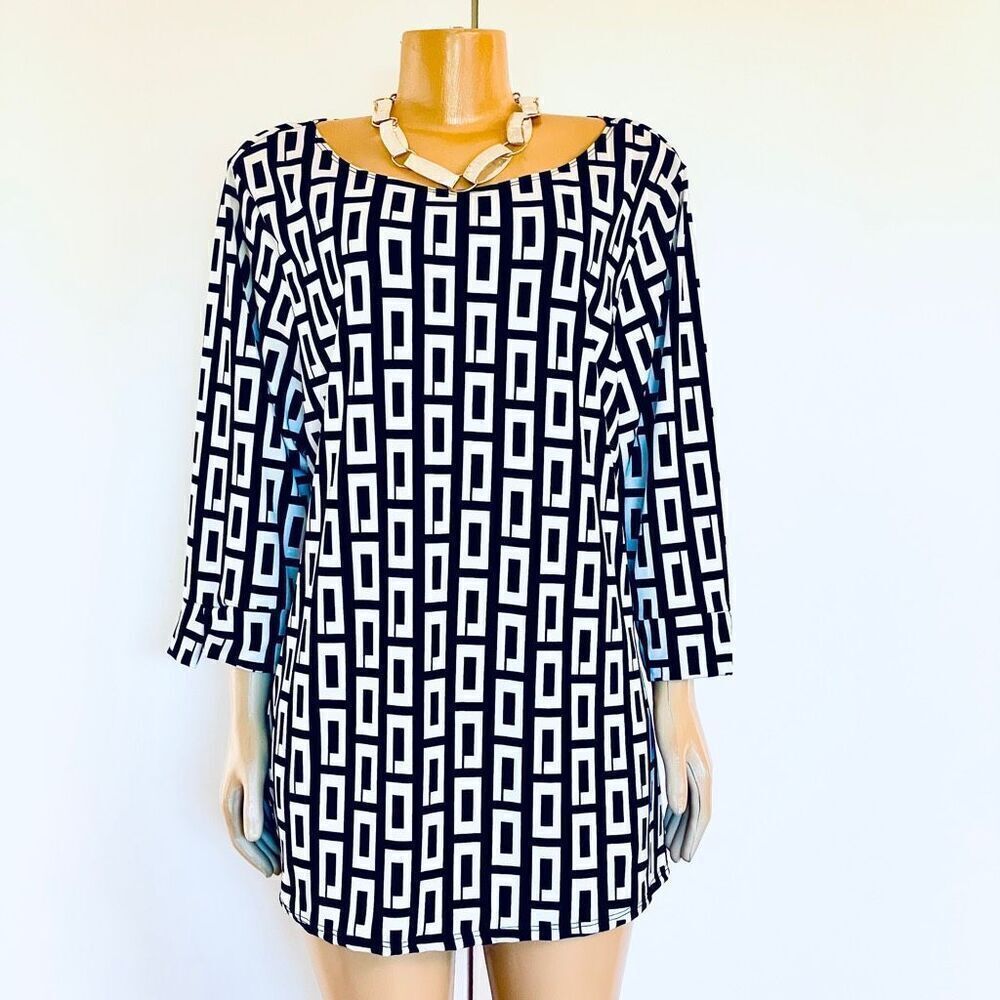 NWT Morgan Taylor 3X Black & White Geometric Print Long Sleeve Stretch Tunic Top